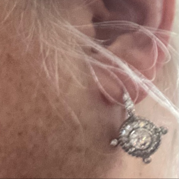 Judith Ripka diamonique drop earrings - Picture 6 of 6